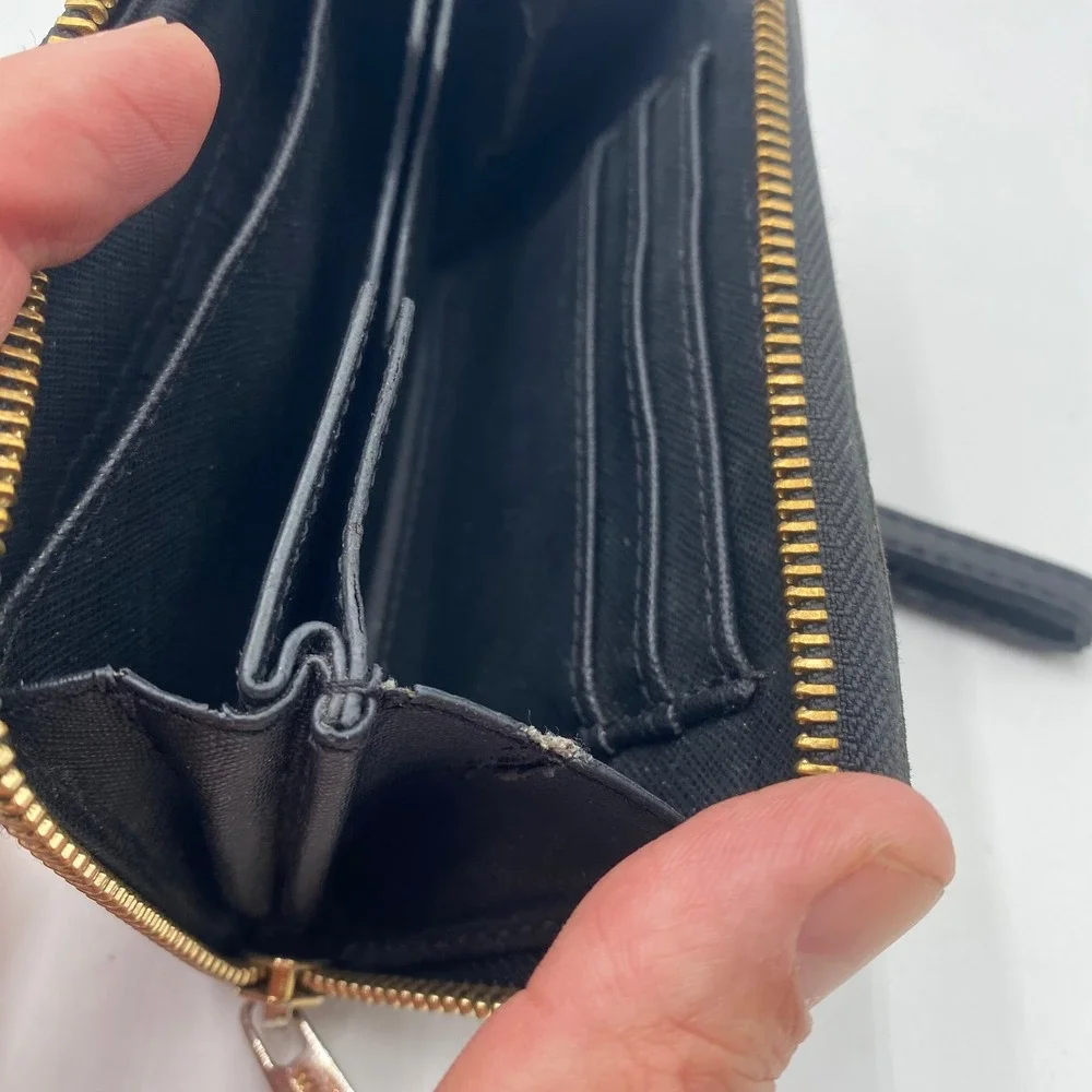 Michael Kors Jet Set Zip Around Wristlet Wallet Womens Black Saffiano Gold‎